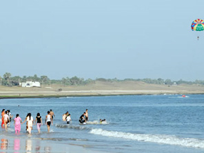 Nagoa Beach